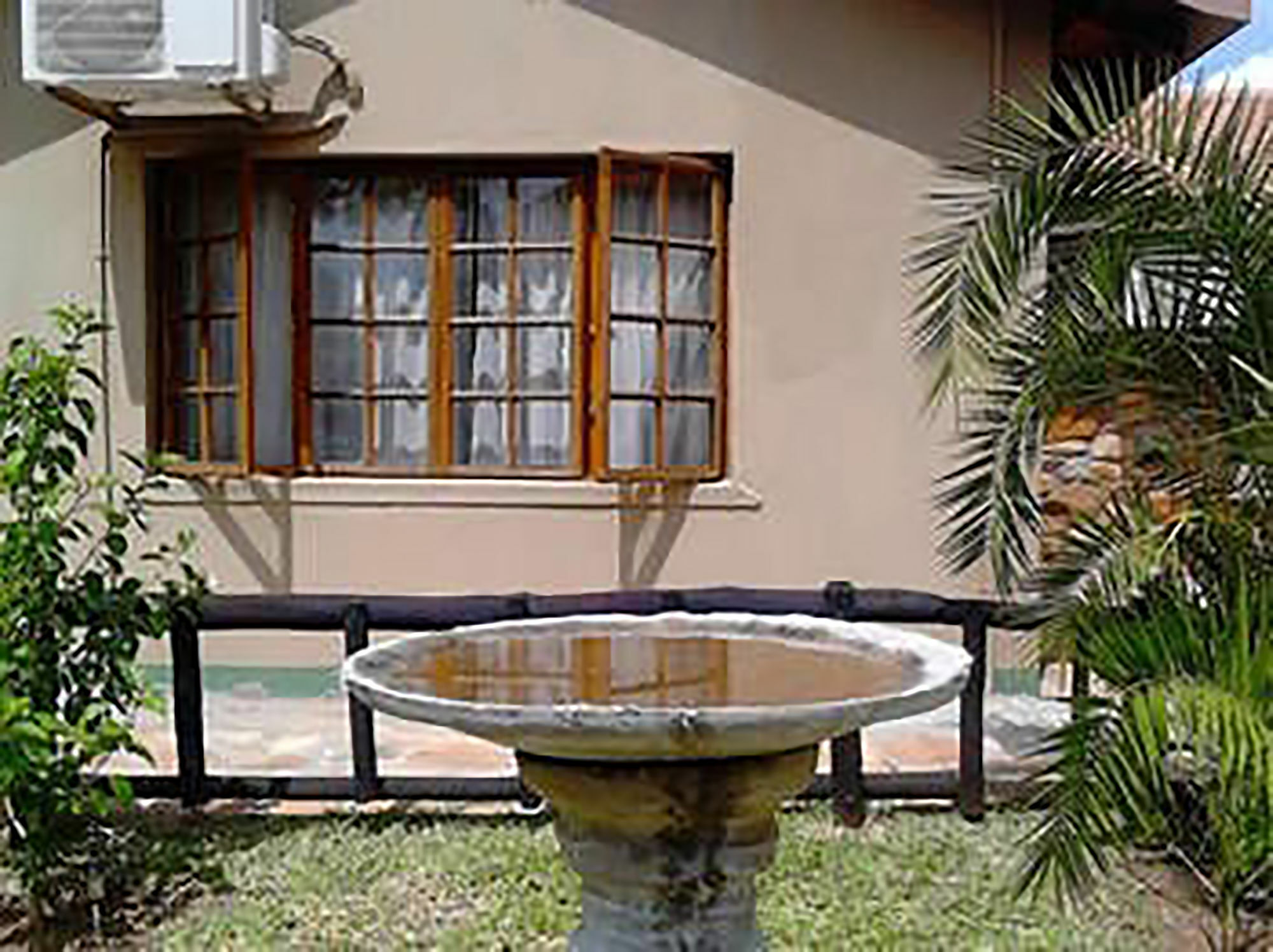 A New Earth Guest Lodge Francistown Exterior photo